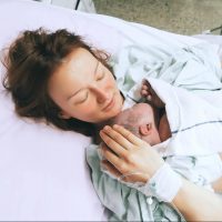 11 lucruri pe care mamicile care au nascut fara medicamente vor sa le stii