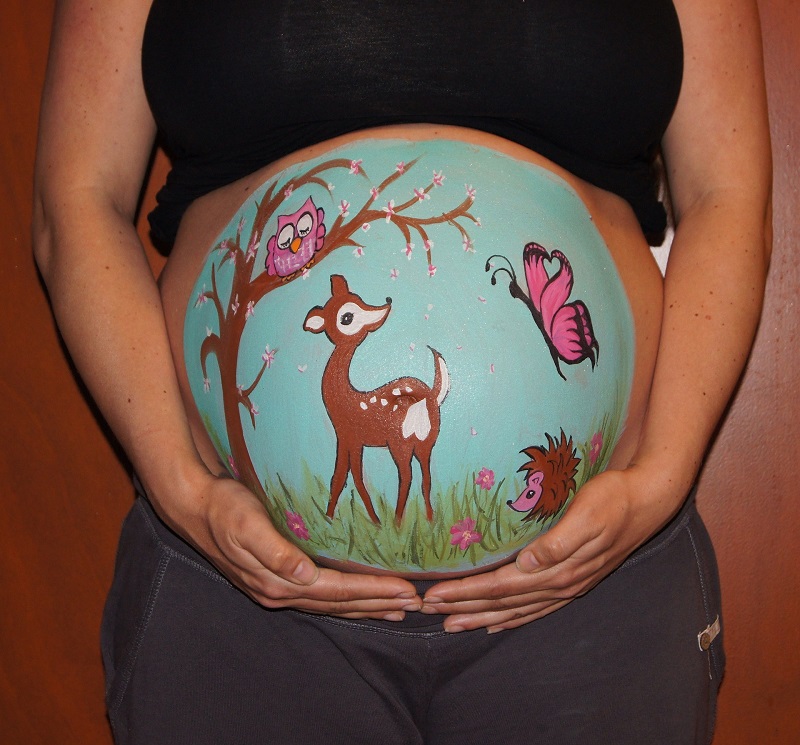 bellypaint-769756_1920