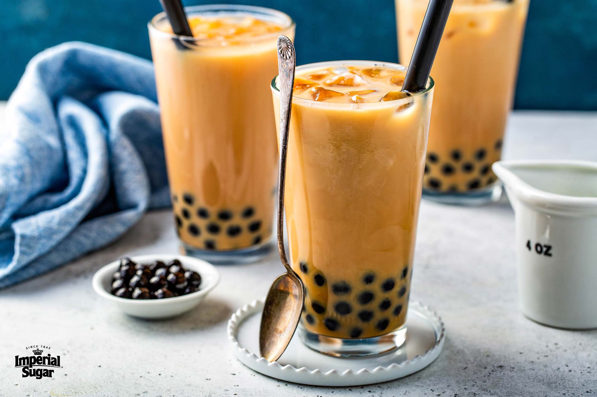 Бамбл теа. Bubble tea жасмин. Милк бабл теа. Boba milk tea. Милк tea boba.