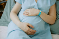 Nașterea naturală – cea mai firească alegere pentru sănătatea ta și a bebelușului