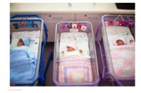 A născut tripleți și spune că a fost ca și cum s-ar fi îndrăgostit de trei ori la rând